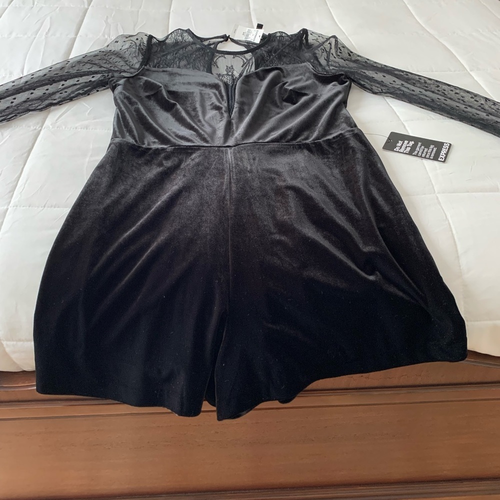 Express Short Jumper - Picture 3 of 5